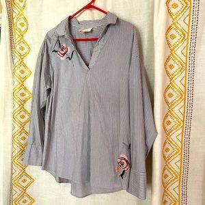 Embroidered Floral Dress Shirt